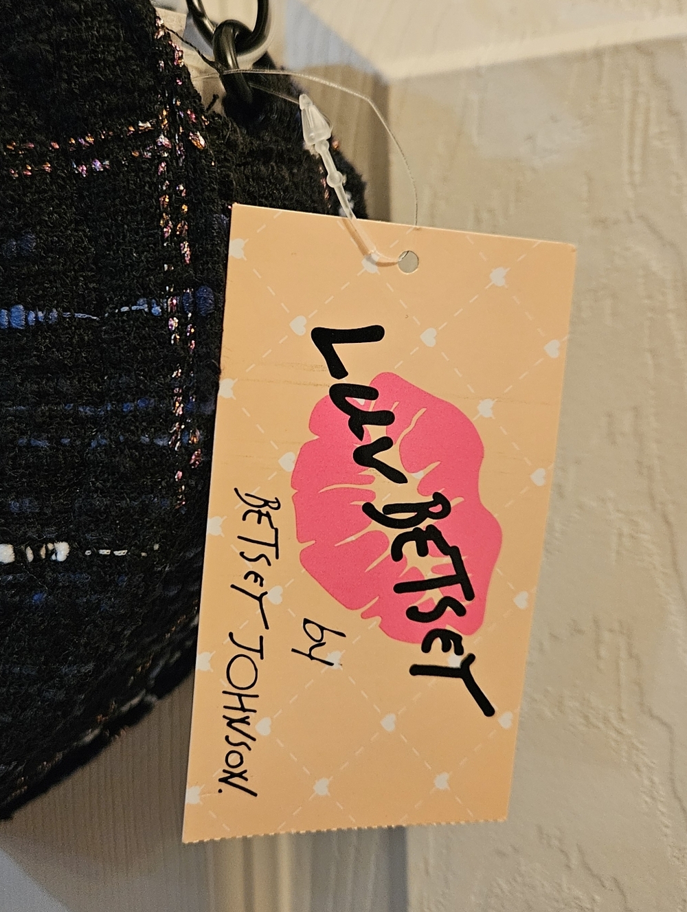 Betsey Johnson Heart-Shaped Black Plaid Crossbody Bag - NWT - Picture 2 of 9